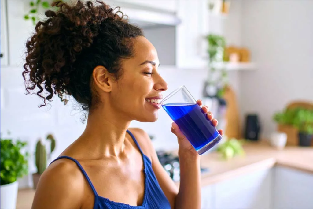 Découvrez les bienfaits de la phycocyanine pour votre santé et votre vitalité 